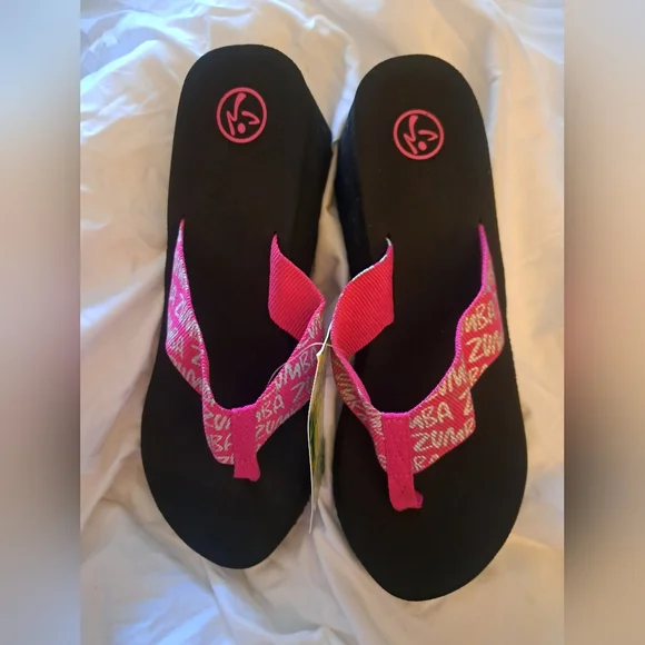Zumba Fitness Slides Womens 9 BNWT Vintage 2011 - Picture 2 of 4